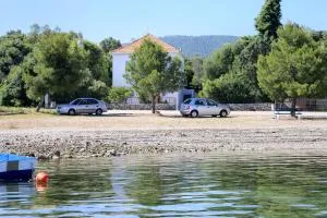Apartments by the sea Drace, Peljesac - 4550 - 内乌姆