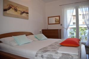 Apartments with WiFi Sveti Filip i Jakov, Biograd - 4299