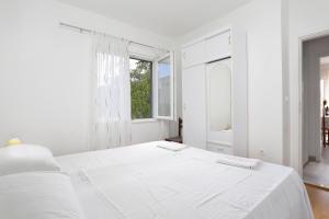 Apartments by the sea Razanj, Rogoznica - 4322