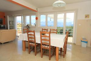Apartments by the sea Lumbarda, Korcula - 4376