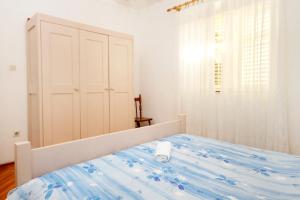 Apartments by the sea Lumbarda, Korcula - 4378