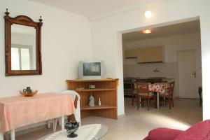 Apartments by the sea Brna, Korcula - 4415