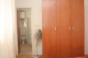 Apartments by the sea Brna, Korcula - 4415