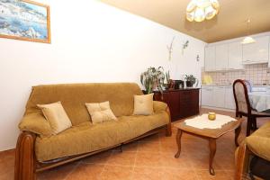 Apartments by the sea Lumbarda, Korcula - 4442