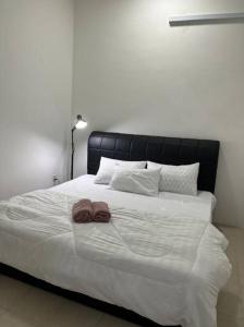 OrchidVilla Homestay at Southville Apartment