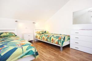 Apartments by the sea Cove Vrbovica bay - Vrbovica (Korcula) - 4452