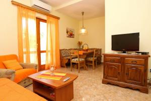 Apartments with parking space Orebic, Peljesac - 4527