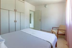 Apartments by the sea Cove Pokrivenik, Hvar - 4604