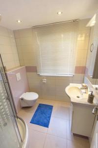 Seaside secluded apartments Cove Skozanje, Hvar - 5713