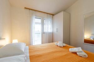 Family friendly seaside apartments Kozino, Zadar - 5749