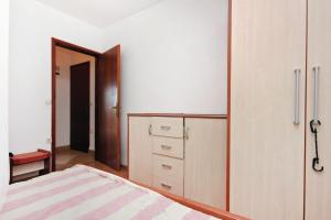 Apartments by the sea Bibinje, Zadar - 5769