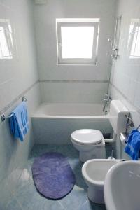 Apartments by the sea Sukosan, Zadar - 5802