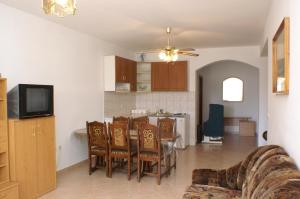 Apartments and rooms by the sea Lumbarda, Korcula - 4345
