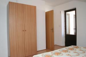 Apartments by the sea Lumbarda, Korcula - 4445