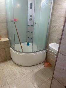 La Mare Darius Mihai