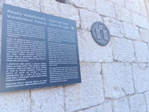 Apartment Tomazina (seaview,central, heritage)