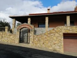 Luxurious Villa with gorgeous view and BBQ - Dhorikón