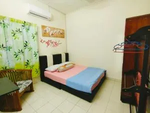Hanaa Homestay Meru Ipoh - 瓜拉江沙