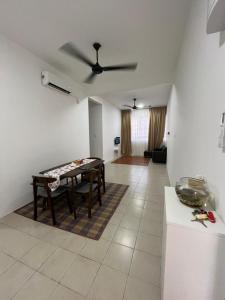 OrchidVilla Homestay at Southville Apartment
