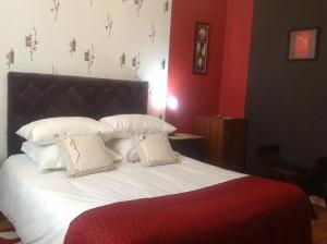 Hotels Hotel - Restaurant Le Moulin de Villiers : Chambre Double