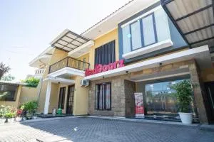 RedDoorz Syariah near Marvel City Mall 2 - Kedongdong