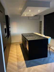 Circuit & Beach Apartment