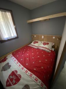 Chaleureux appartement rénové ambiance chalet