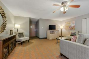 King Suite with Two King Beds - Non-Smoking room in Best Western Pecos Inn