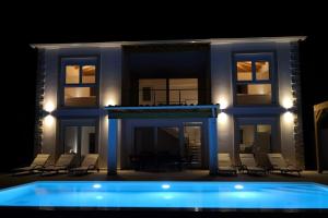 Sunset Sea View Villa 8