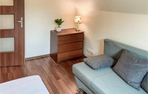 2 Bedroom Beautiful Home In Nowecin