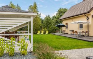 2 Bedroom Beautiful Home In Nowecin