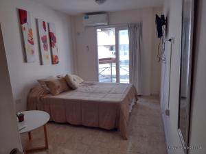 Departamento con Balcon al Mar