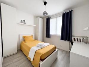 Appartements Une pause a Evreux logement entier : photos des chambres