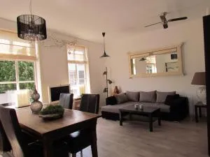 Bed & Breakfast Hillegom - 新芬讷普