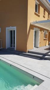 Villas VILLA 143 M2 AVEC PISCINE PRIVEE classee 4* : photos des chambres