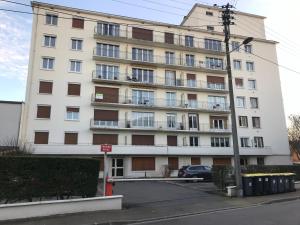 Appartements Studio 30 - Residence Beausejour - Fibre Wi Fi - Proche centre ville : photos des chambres