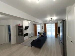 Apartament rafinat cu grădină privată - 弗洛雷什蒂