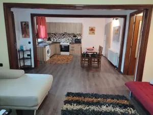 Asterios House - Kassandrinón