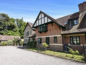 12 The Gardens - Combpyne