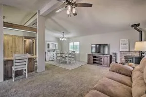Family-Friendly Home about 1 Mi to Kern River! - 伊莎贝拉湖