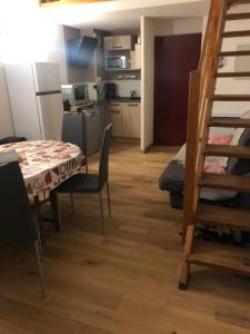 Appartements Appartement 3e etage a St-Marie-de-Campan : photos des chambres