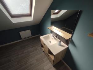 Appartements NG SuiteHome - Lille I Tourcoing Blanc Seau - Duplex - Balneo - Netflix - Wifi - Kitchenette : photos des chambres