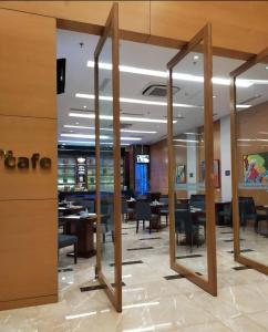 Two Bedrooms, Two Bathrooms, Fully Furnished, Executive Apartment