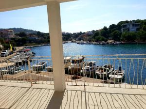 Apartments by the sea Razanj, Rogoznica - 5945