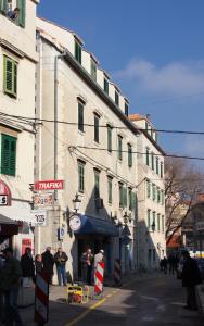 Apartments by the sea Split - 5995 - Hotel 2 stelle a Spalato (Split)