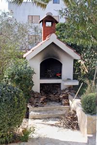 Apartments with parking space Slatine, Ciovo - 6061