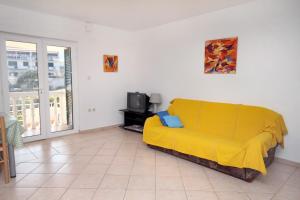 Apartments with parking space Slatine, Ciovo - 6061
