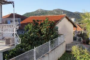 Apartments with a parking space Seget Vranjica, Trogir - 5966