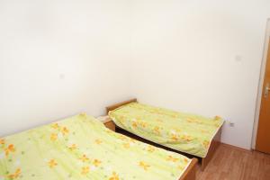 Apartments with parking space Seget Vranjica, Trogir - 5966