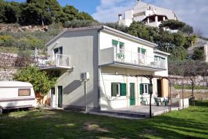 Apartments by the sea Duce, Omis - 5987 